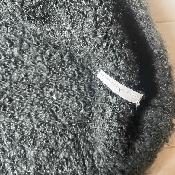 Michael Kors Charcoal Turtleneck Sweater Size Large - Picture 7 of 8